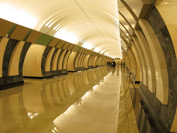 Müzeyi Anımsatan Moskova Metrosunun Dekorasyonuna Göz Atalım