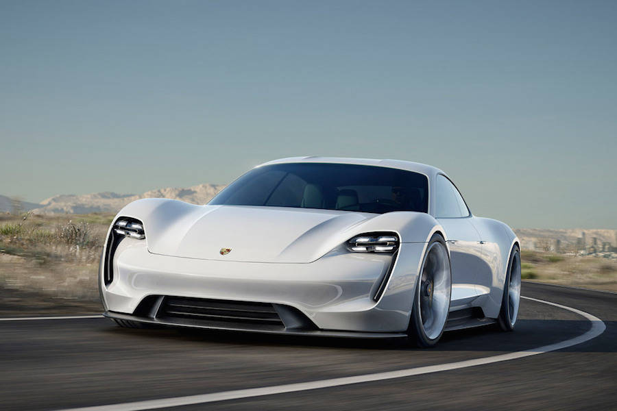 Porsche’nin Elektrikli Spor Aracı