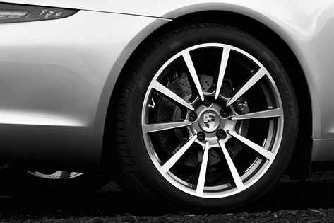 Porsche-911-Detail-Gear-Patrol-